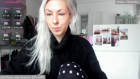 LeaVixx online show from 12, 12, 2024