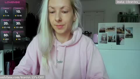 LeaVixx online show from 23, 12, 2024