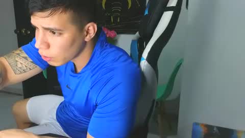 Snapshot of levelingg chatting on 6, 3, 2025 levelingg online show from 6, 3, 2025