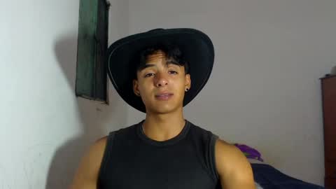 i  am lewis ly EDUARDO MEMDOZA15 online show from 20, 5, 2026