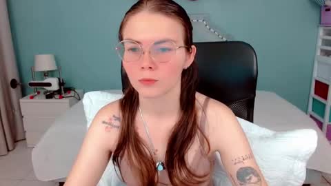 Lexas Room online show from 11, 10, 2025
