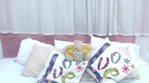 Gabrielle online show from 30, 1, 2025