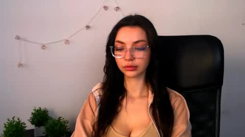 Alexia online show from 1, 5, 2026