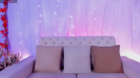 Lexie Thompson  online show from 24, 10, 2025