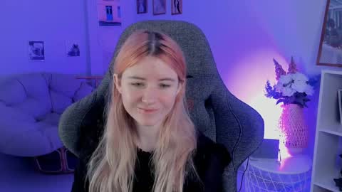 Lexi Wenford NO NUDE GODDESS online show from 12, 12, 2024