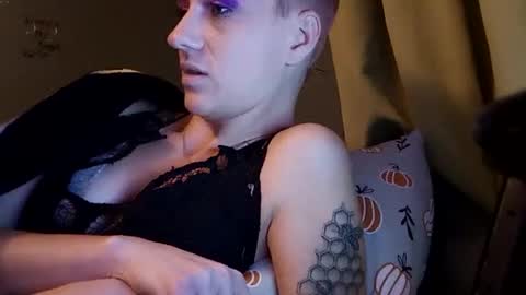 Snapshot of lexxndemm chatting on 22, 12, 2024 lexxndemm online show from 22, 12, 2024