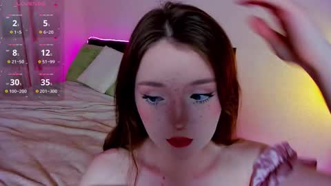 Snapshot of lexxxxxxi chatting on 16, 10, 2025 lexi miu online show from 16, 10, 2025