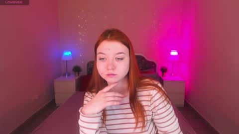Snapshot of lexxxyone chatting on 10, 2, 2025 lexxxyone online show from 10, 2, 2025