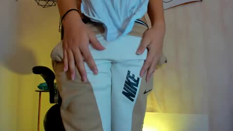megan online show from 27, 5, 2026