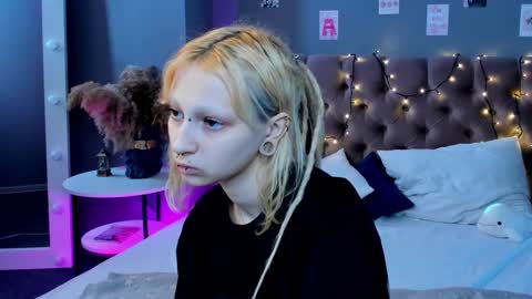 Lexy online show from 19, 2, 2025