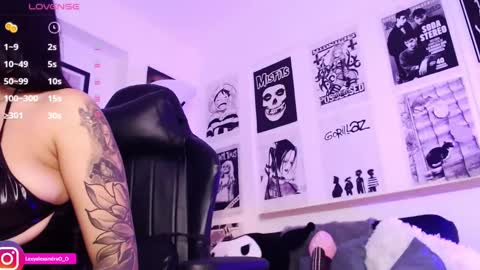 LexyJoyce online show from 21, 2, 2025