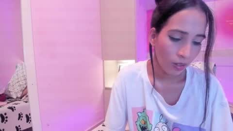 Snapshot of lexyquinn_ chatting on 12, 10, 2025 L I A online show from 12, 10, 2025