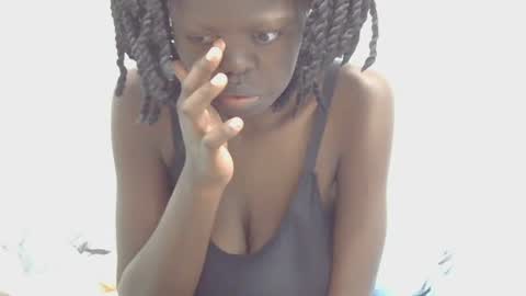 Snapshot of leylani69 chatting on 2, 7, 2026 laylani69 online show from 2, 7, 2026