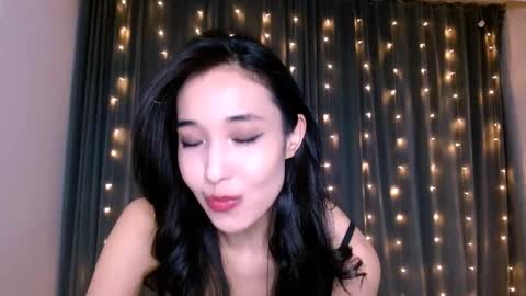 Snapshot of li_noen chatting on 3, 3, 2025 Li  online show from 3, 3, 2025