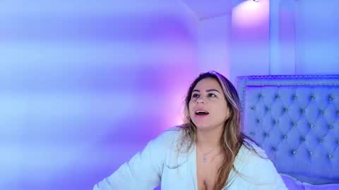 Lia  online show from 4, 2, 2026