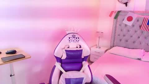 Snapshot of lia_adamsss chatting on 8, 7, 2026 Lia online show from 8, 7, 2026