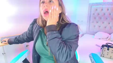 Snapshot of lia_adamsss chatting on 22, 7, 2026 Lia online show from 22, 7, 2026
