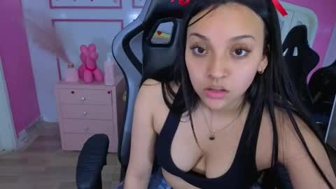 Snapshot of lia_harper_t chatting on 16, 5, 2026 lia_harper_t online show from 16, 5, 2026