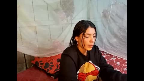Lia online show from 5, 1, 2025