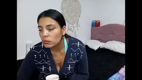 Lia online show from 6, 3, 2026