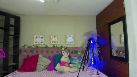 lia online show from 3, 2, 2025