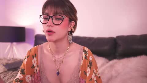 liaa online show from 24, 11, 2025