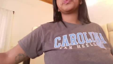 lia_mariana online show from 15, 9, 2025