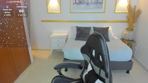 Lia  online show from 24, 9, 2025