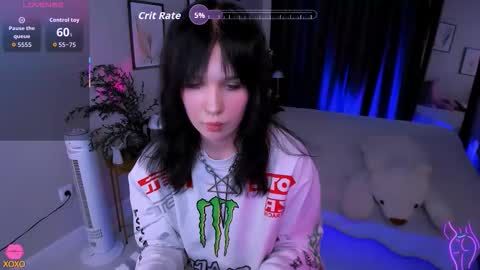 Snapshot of lia_xxgirl chatting on 12, 9, 2025 Lia online show from 12, 9, 2025