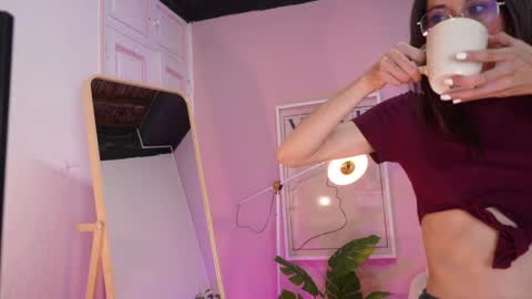 Lia  online show from 13, 4, 2026