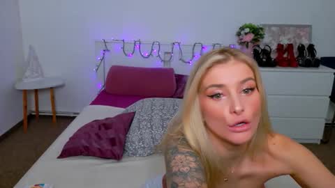 Snapshot of liabeninix chatting on 6, 2, 2026 Lia online show from 6, 2, 2026