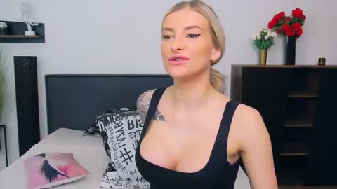 Lia online show from 2, 4, 2026