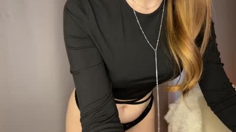 Lia online show from 5, 4, 2026