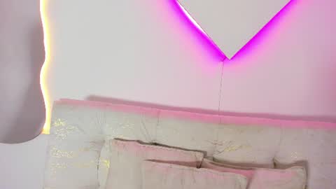 Snapshot of liacampbell__ chatting on 29, 7, 2026 La online show from 29, 7, 2026