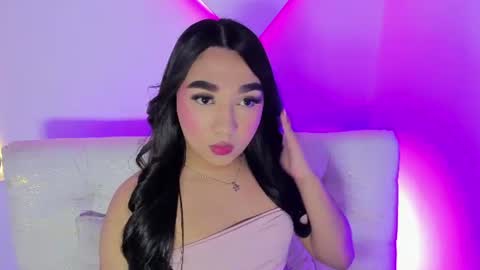 Snapshot of liacampbell__ chatting on 4, 8, 2026 La online show from 4, 8, 2026