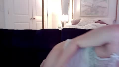 Snapshot of liadivina chatting on 26, 5, 2026 Lia Divina online show from 26, 5, 2026