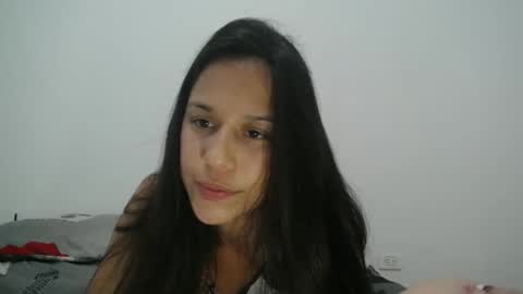 Snapshot of liadulce_ chatting on 8, 1, 2025 Lia online show from 8, 1, 2025
