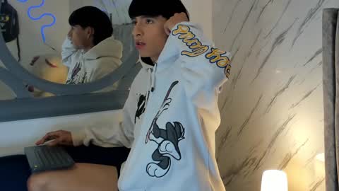 Liam online show from 9, 1, 2025