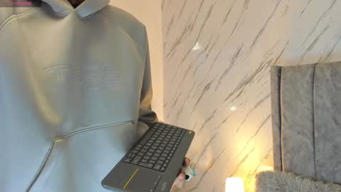 Liam online show from 10, 1, 2025