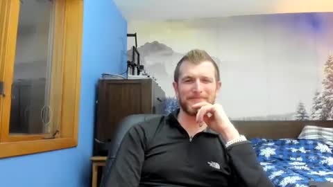 Liam online show from 8, 3, 2025