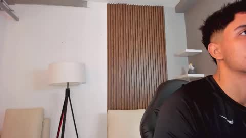 Liam Collins online show from 18, 2, 2025