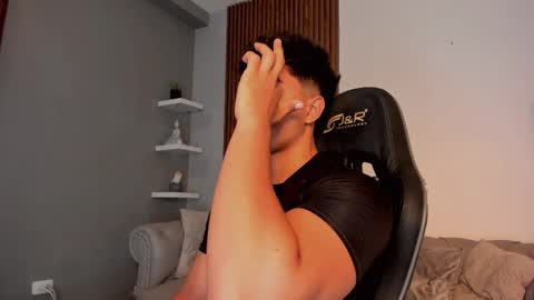 Liam Collins online show from 10, 9, 2025