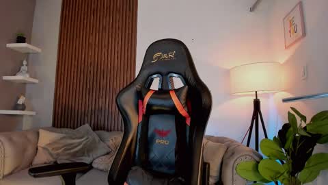 Liam Collins online show from 12, 9, 2025