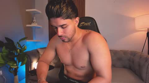 Liam Collins online show from 11, 3, 2026