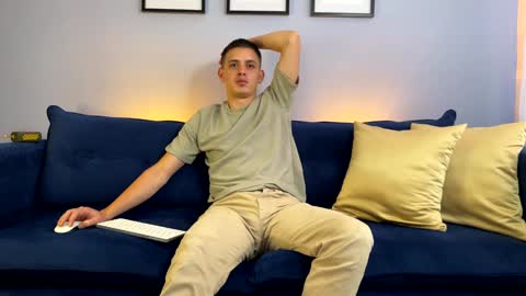 Snapshot of liam_enzho chatting on 9, 1, 2025 Liam online show from 9, 1, 2025