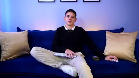 Snapshot of liam_enzho chatting on 17, 1, 2025 Liam online show from 17, 1, 2025