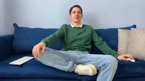 Snapshot of liam_enzho chatting on 10, 9, 2025 Liam online show from 10, 9, 2025