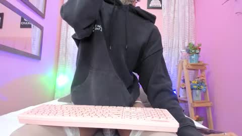 Liam online show from 16, 12, 2025