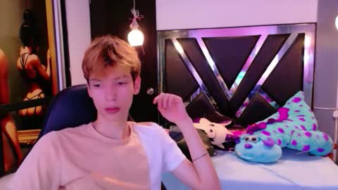 liam_green1 online show from 11, 2, 2026