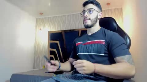 LIAM KLEIN online show from 21, 3, 2026